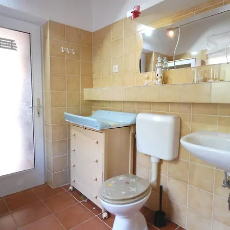 With A Parking Space Njivice, Krk - 21769 Apartment *